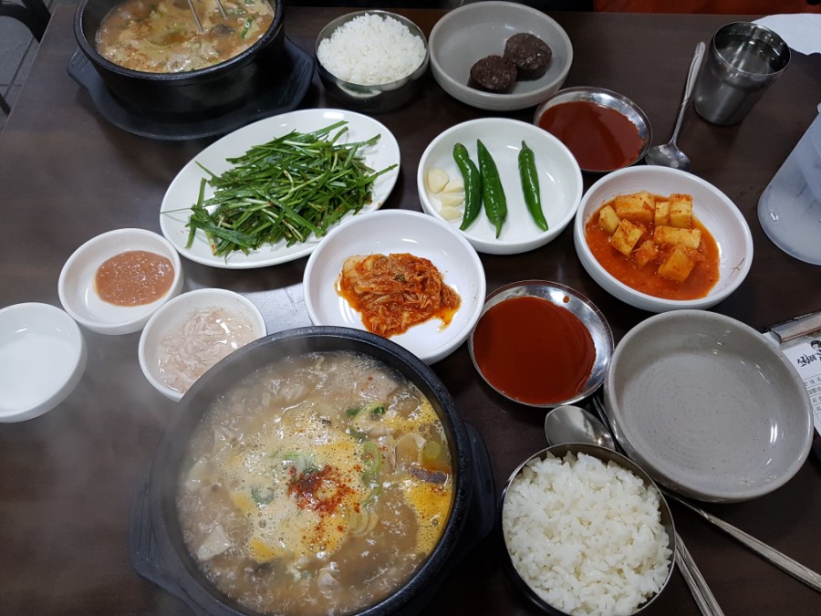 전주순대국밥 이미지