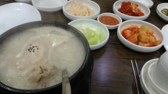 한방삼계탕 이미지