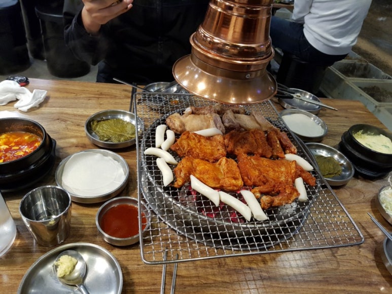 뜬닭숯불닭갈비 이미지