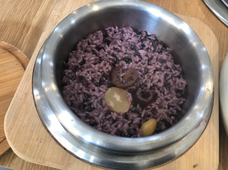 고집불통밥상 이미지