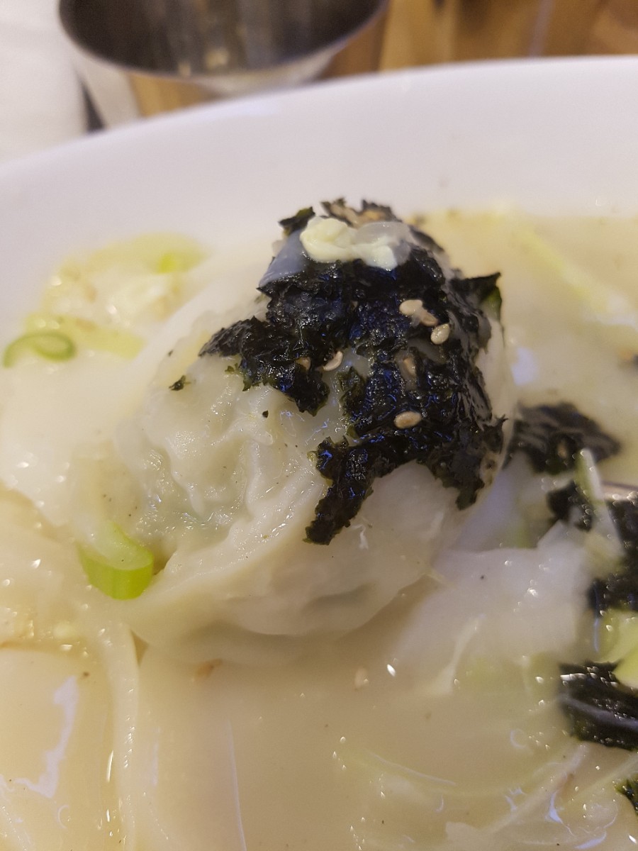 얌샘김밥구리 이미지