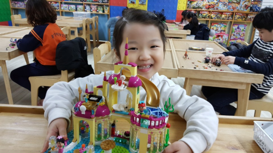 블록앤로봇 이미지