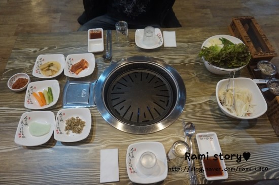 돼지세끼 이미지