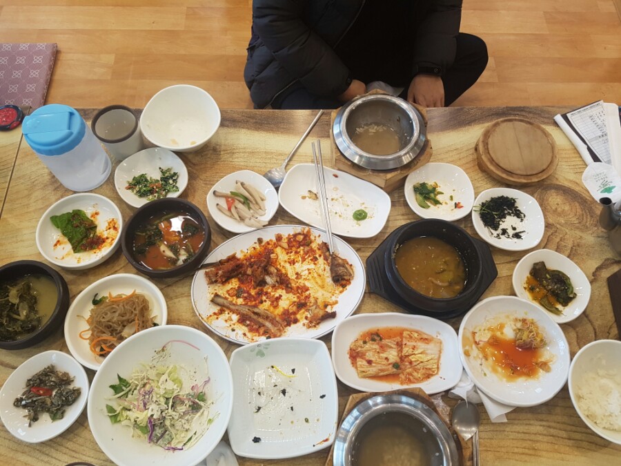초원밥상 이미지