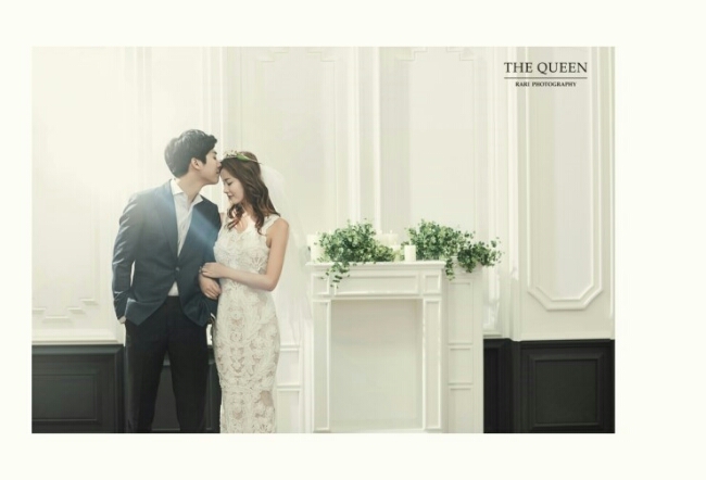 더 퀸(The Queen) 이미지