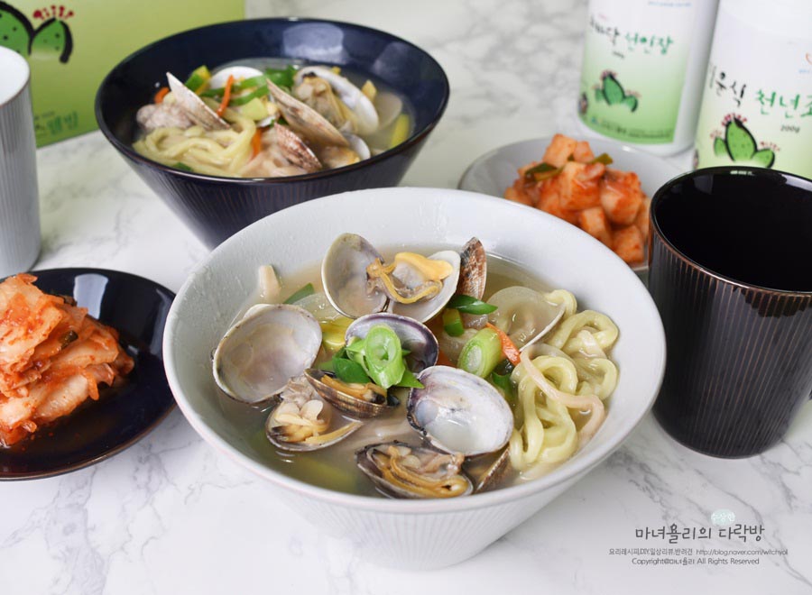 생생바지락칼국수 이미지