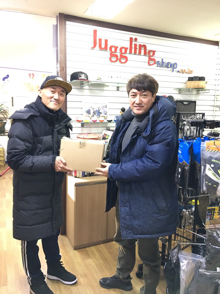 랄랄라컴퍼니 이미지