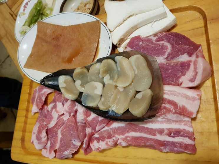 예쁜돼지상암점 이미지