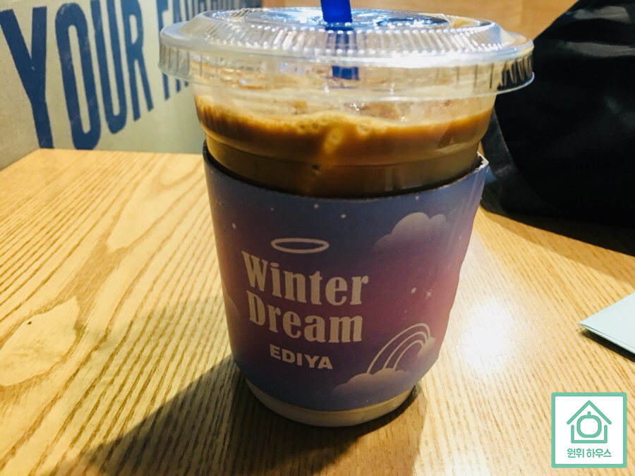 이디야산본역사점 이미지