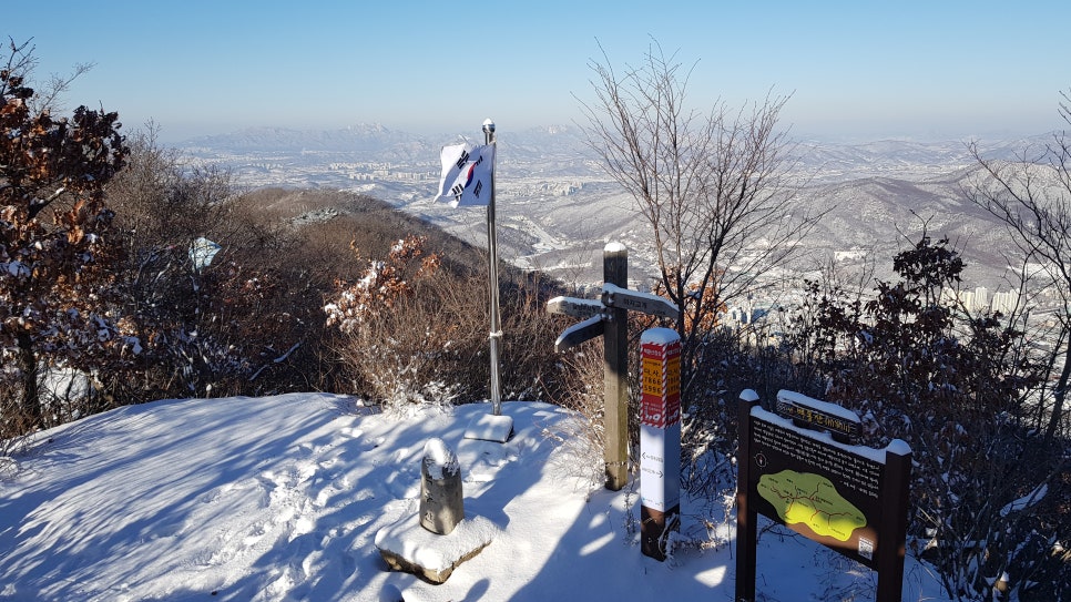 백봉산 태극기 이미지