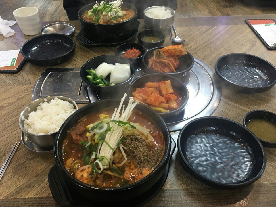 뼈사랑 감자탕 이미지