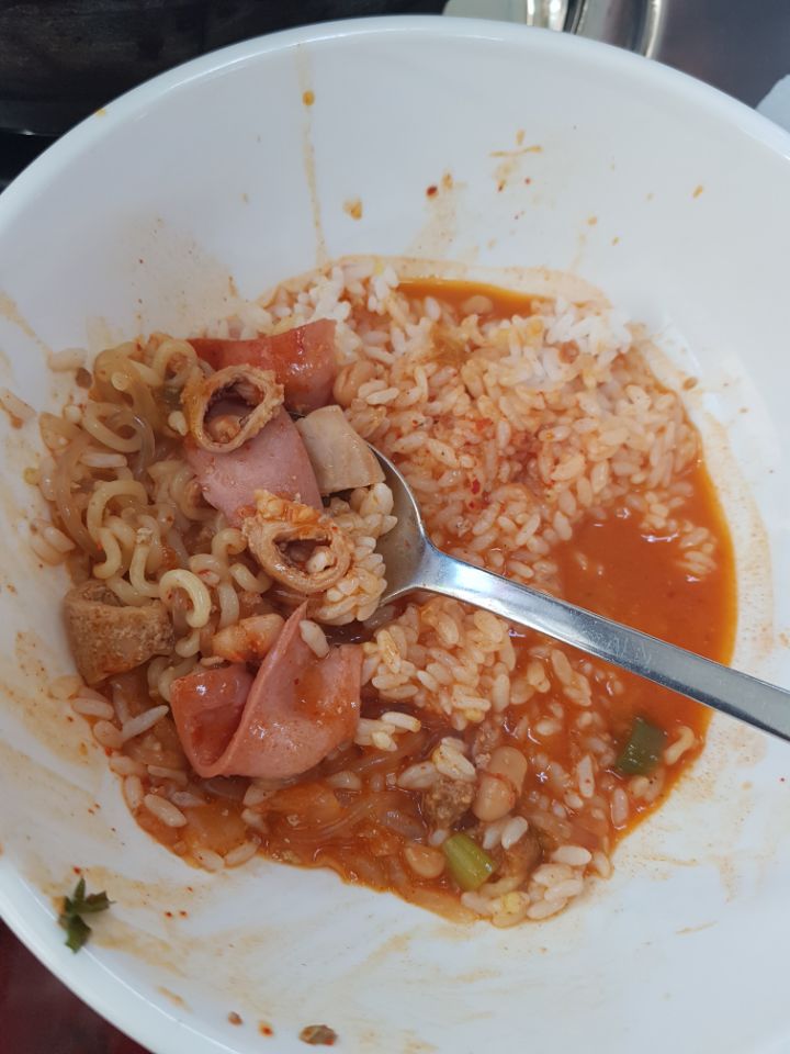 돌솥부대찌개 이미지