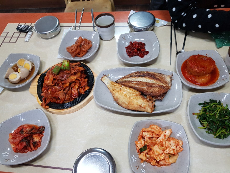 샘물밥상 이미지