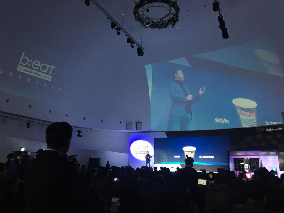 룩스미디어 이미지