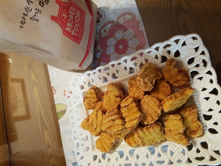 맘스터치약대점 이미지