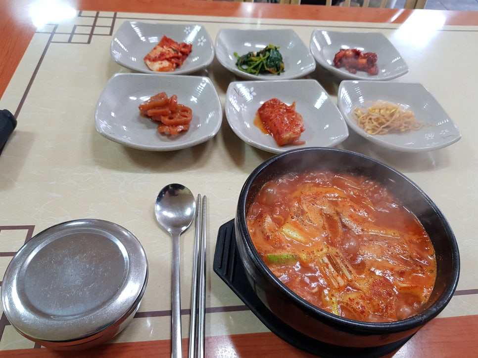 샘물밥상 이미지