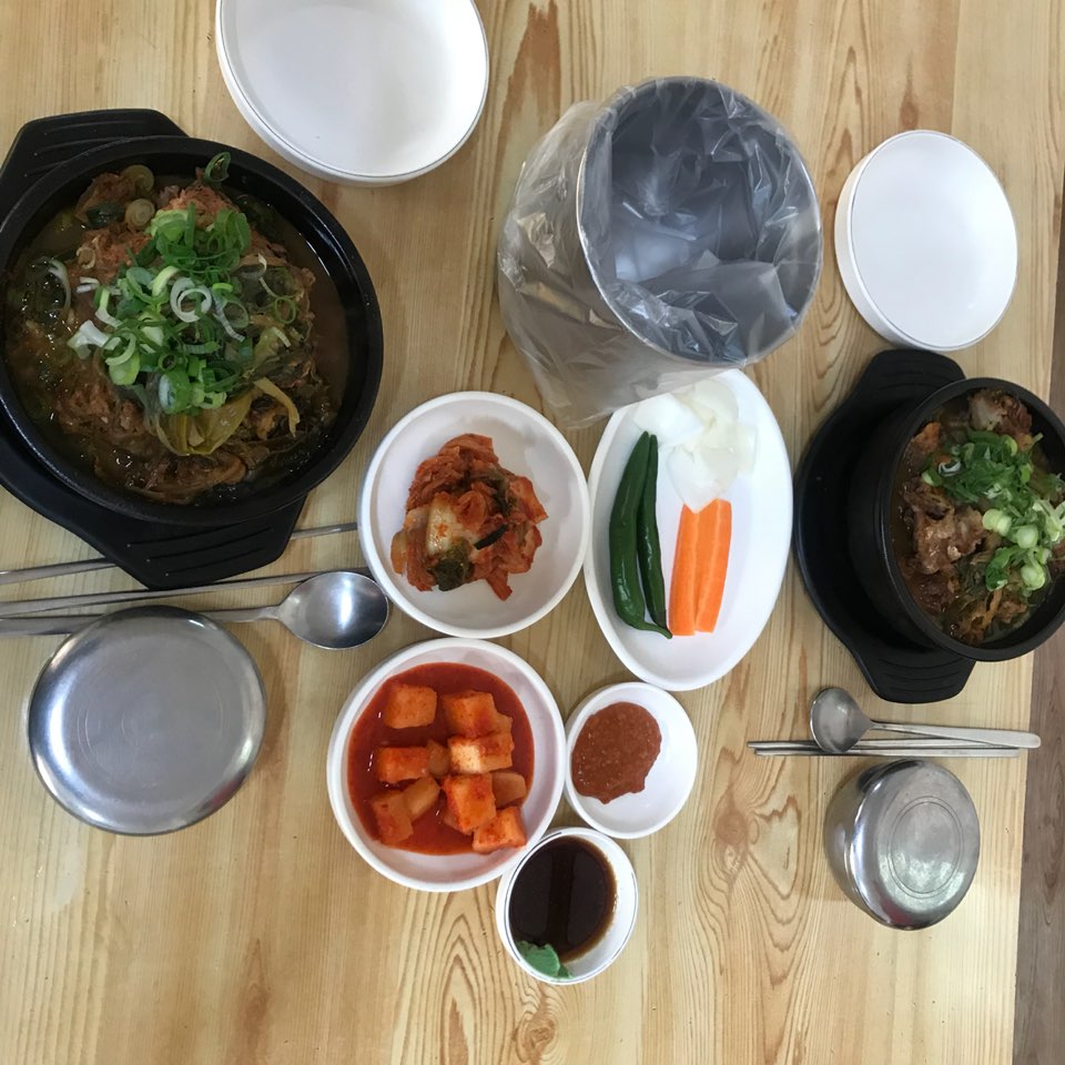 장터뼈다귀 이미지