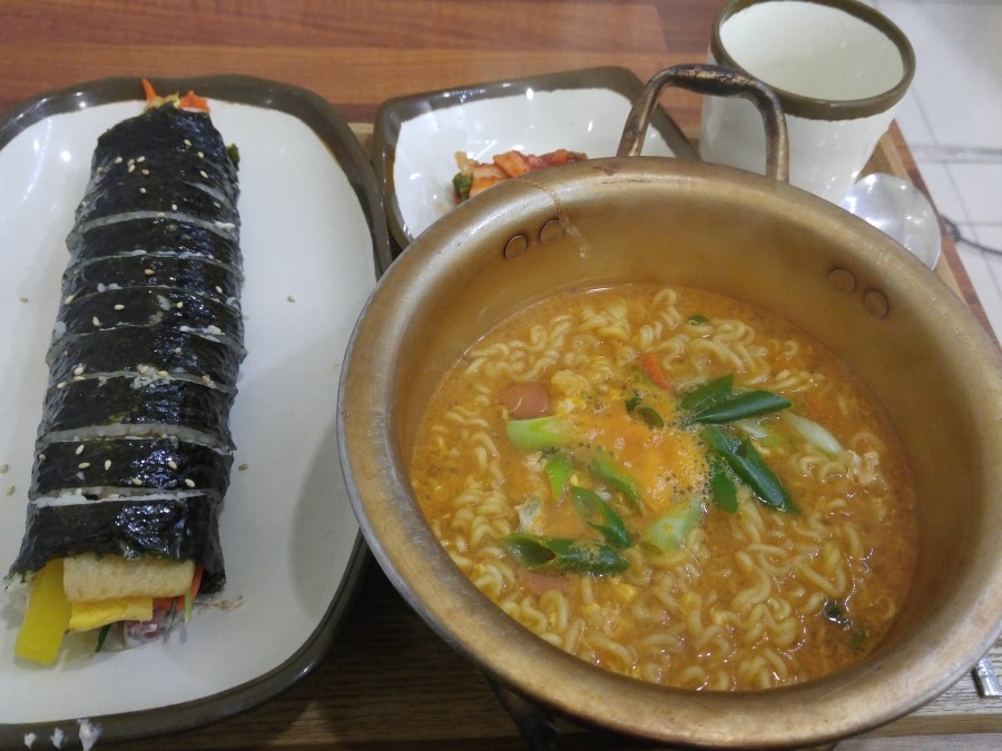 맛담은김밥 이미지