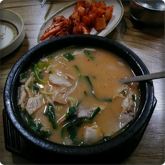 시골돼지국밥 이미지