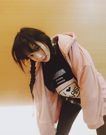 미카엘라 이미지