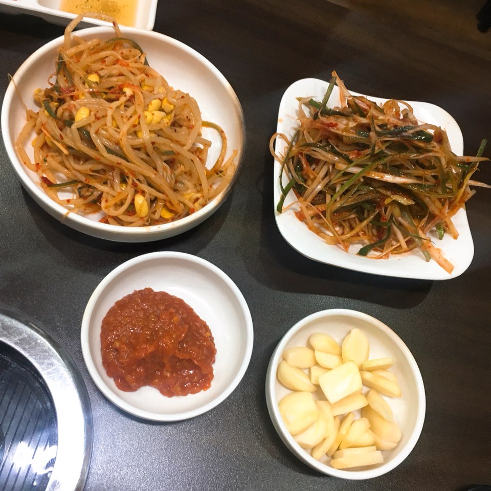 돼지랑이삼겹살 이미지