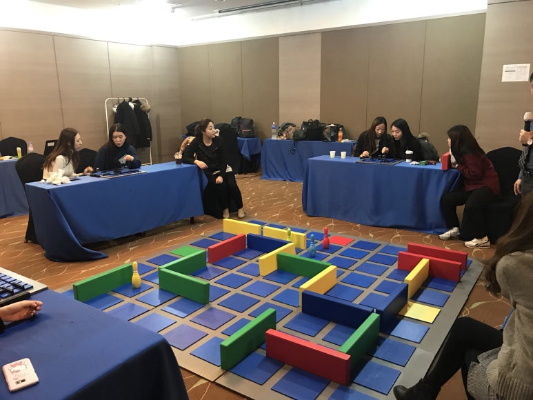 패스커뮤니케이션 이미지