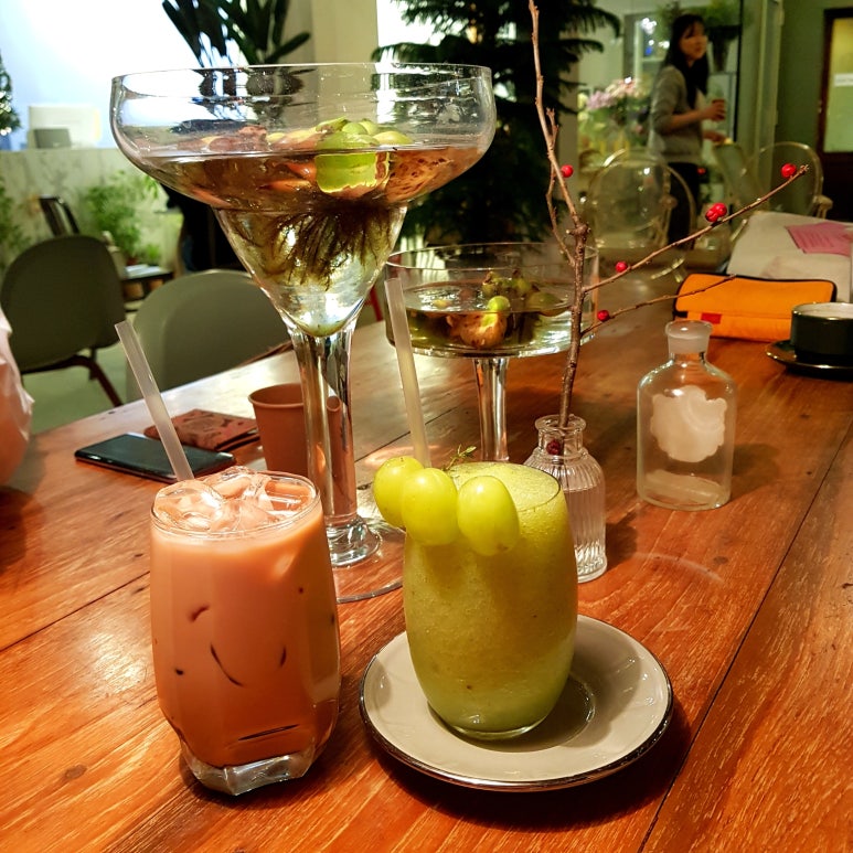 카페콩티 이미지