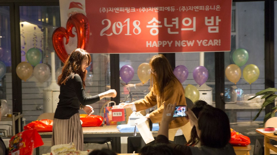 키친바이빅테이블 이미지
