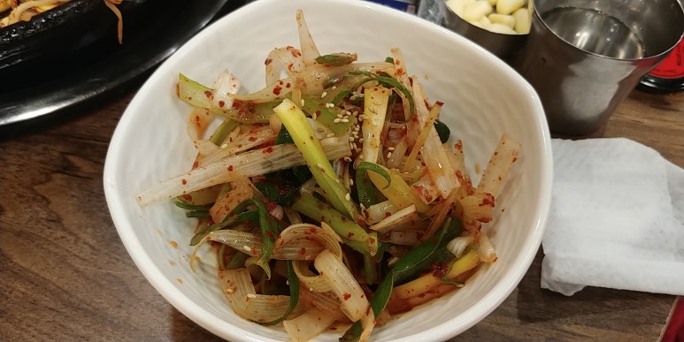 함고집솥뚜껑김치삼겹살 이미지