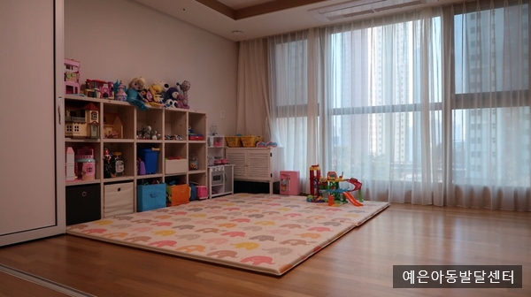 윤선생아동발달센터 이미지