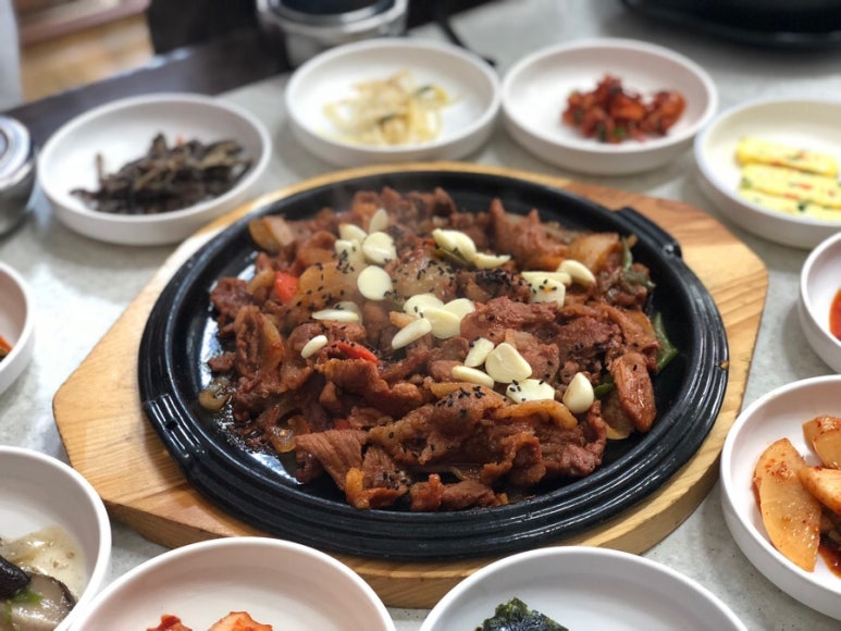 엄지척불고기백반 이미지