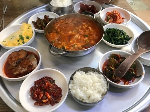 모드니분식 이미지