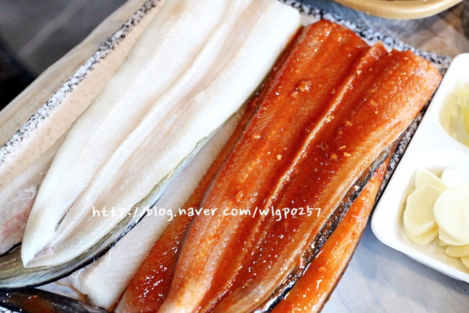 돌산아나고 이미지