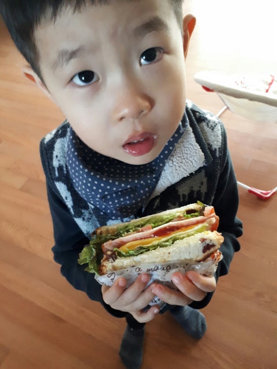 더마싯다 이미지