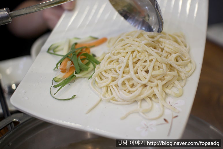 들향기칼국수 이미지