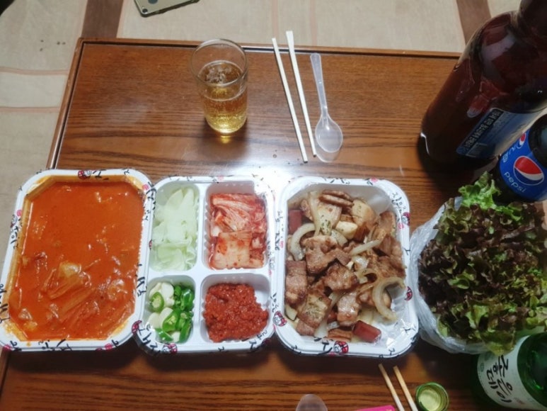배달의혼족 이미지