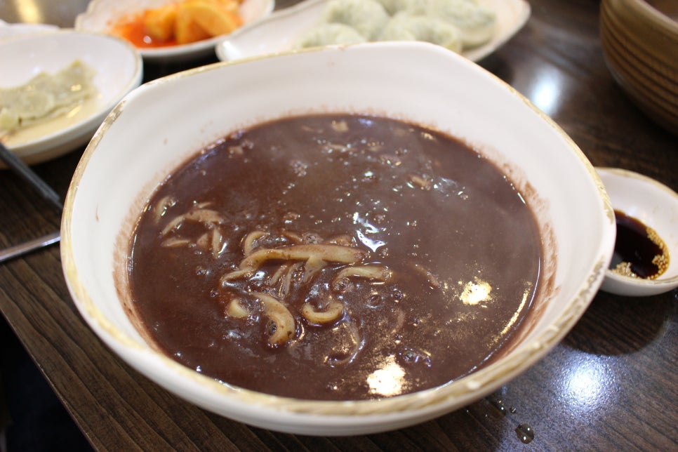 서향칼국수 이미지