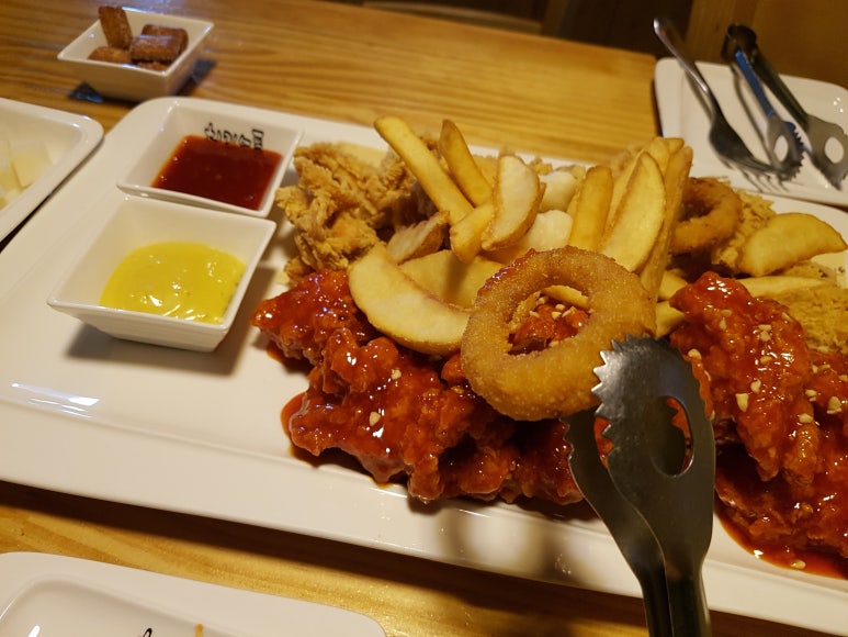 치킨스톰 이미지