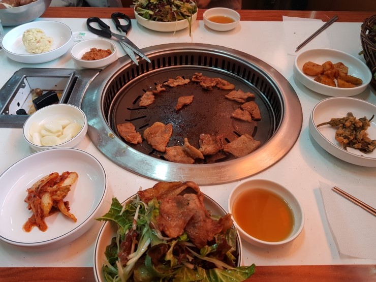 장터숯불갈비 이미지