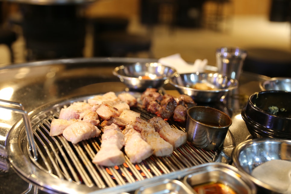 모메든식당 이미지
