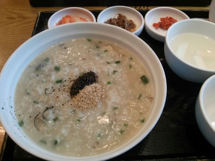 본죽앤비빔밥 카페 이미지