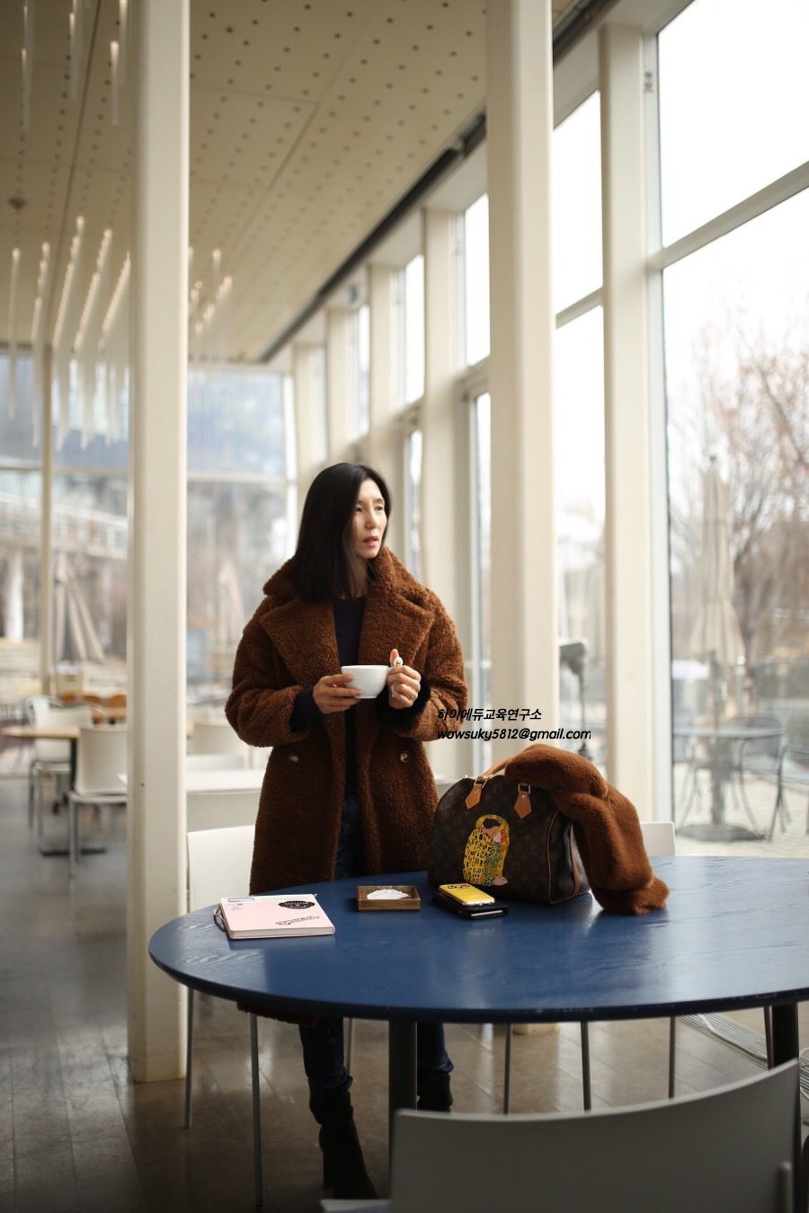 카페화이트블럭 이미지