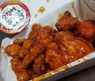 와요치킨 이미지