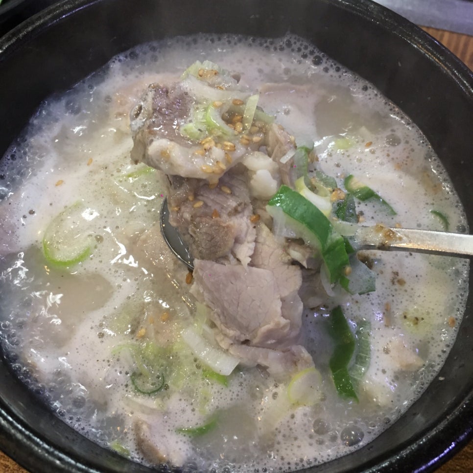1등가마솥돼지국밥 이미지