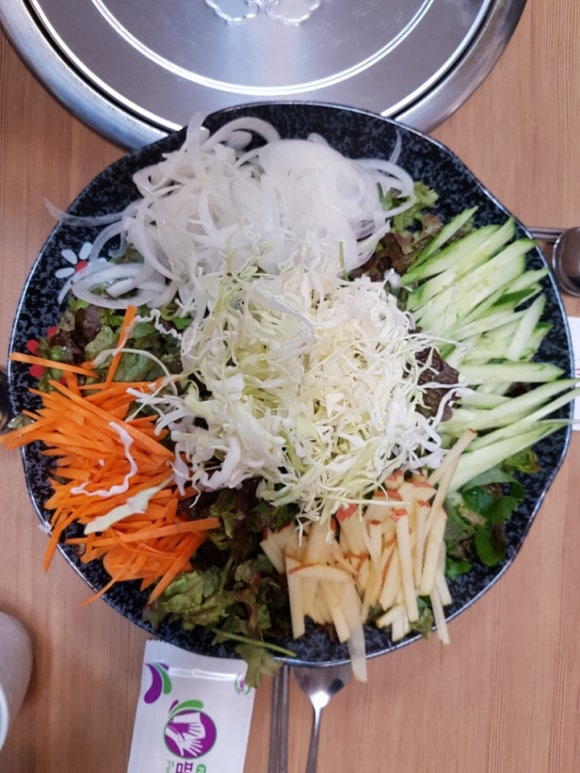 항아리짜글이송어비빔회 이미지