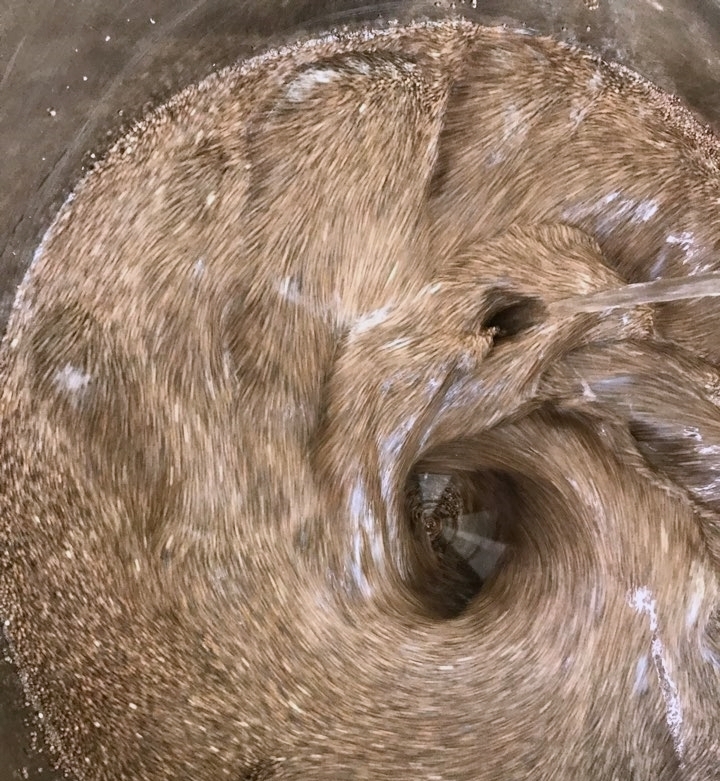 고참들 마당 이미지