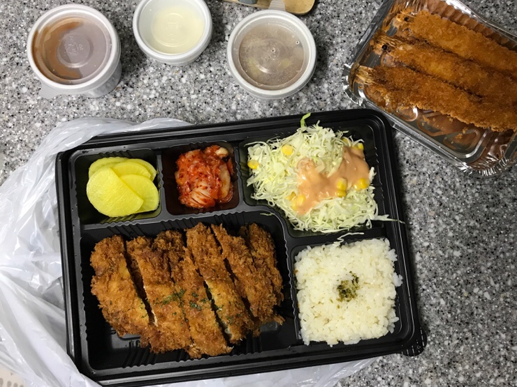 돈돈카츠 이미지