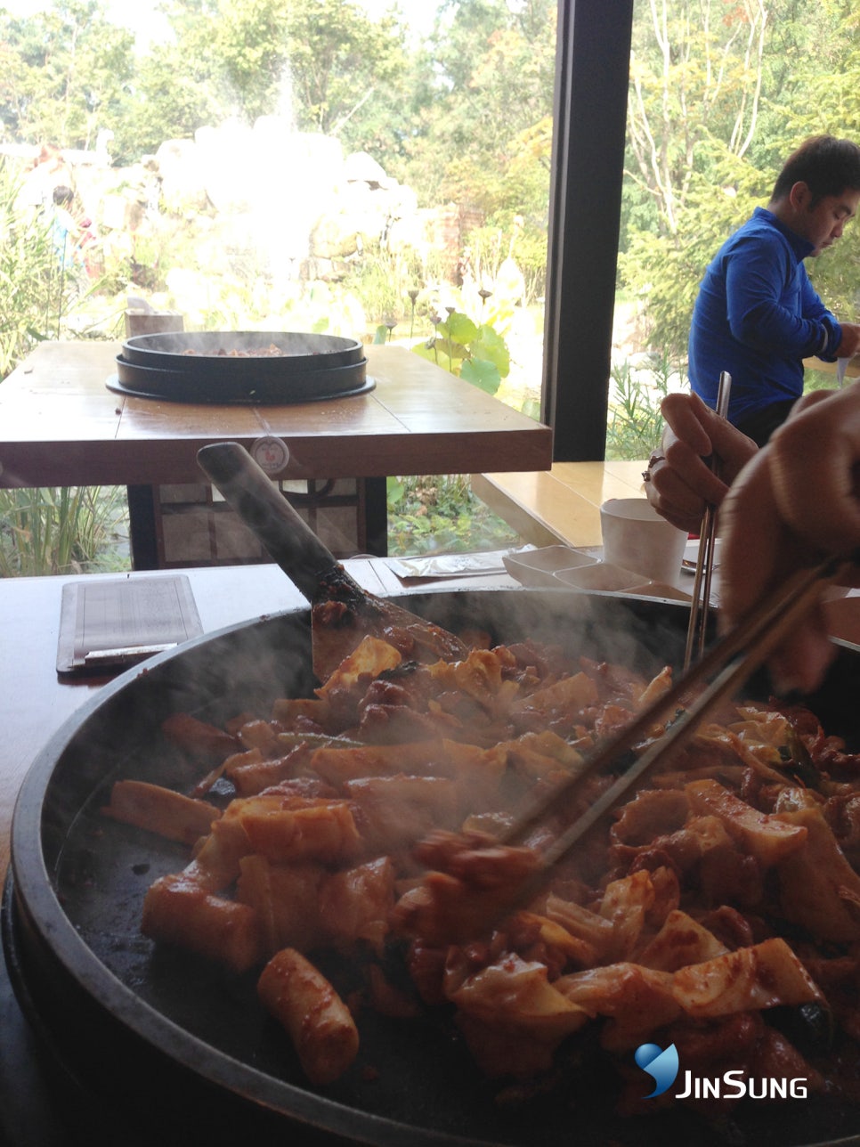 춘천꼬꼬닭갈비 이미지