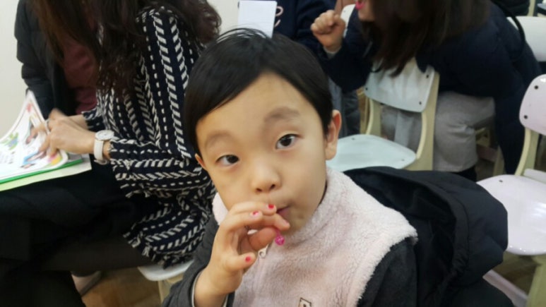 그네와시소유치원 이미지