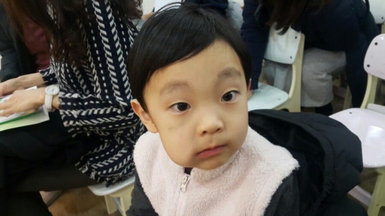 그네와시소유치원 이미지